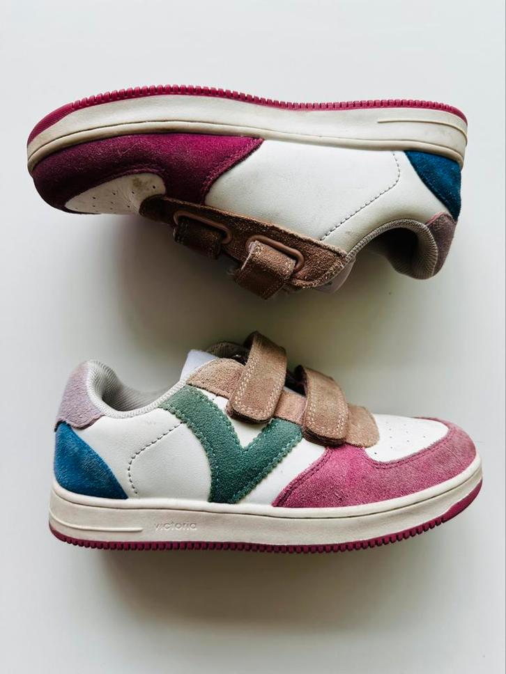 Back to school | Victoria sneakers mt 31, Kinderen en Baby's, Kinderkleding | Schoenen en Sokken, Zo goed als nieuw, Schoenen