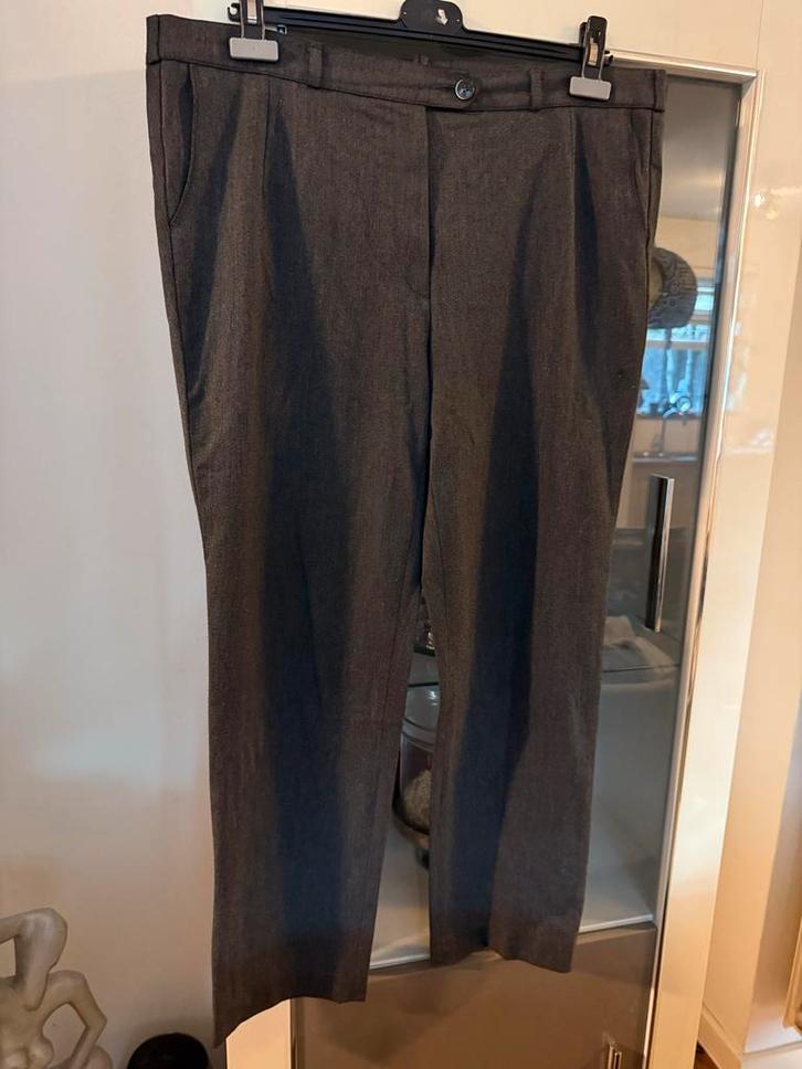 Zerres Comfort-S Grijze Broek - Maat 42/44 (L), Kleding | Dames, Broeken en Pantalons, Zo goed als nieuw, Maat 42/44 (L), Grijs