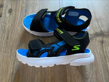 Onpaar: Skechers sandalen jongens (L 33 & R 34)  beschikbaar voor biedingen