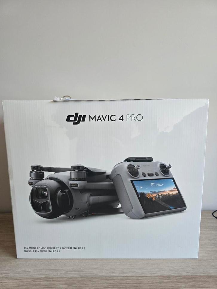 Nieuwe DJI Mavic 4 Pro More Combo - Incl. DJI RC 2, Audio, Tv en Foto, Drones, Nieuw, Cameradrone, Topkwaliteit, DJI, 900 gram tot 4 kilo