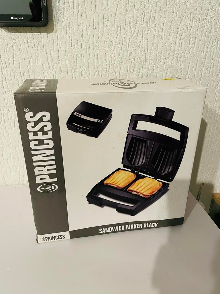 Princess Tosti-ijzer - Zwart - Nieuwstaat, Ophalen, Uitneembare platen, Zo goed als nieuw