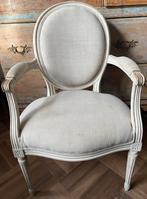 Franse Louis Seize stoel fauteuil, Antiek en Kunst, Antiek | Meubels | Stoelen en Banken, Ophalen