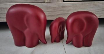 olifanten 3x betreft is 1 set beeldjes erg leuk mooi kadotip beschikbaar voor biedingen