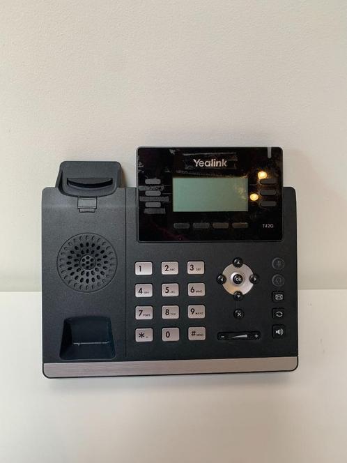 2e kans | Yealink VoIp telefoon (Headset & Hoorn), Telecommunicatie, Datacommunicatie en VoIP, Refurbished, Telefoon, Verzenden