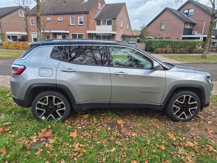 Jeep Compass 1.4 Multiair 160pk 2018 Grijs inc Dakkoffer, Auto's, Jeep, Particulier, Compass, ABS, Achteruitrijcamera, Adaptieve lichten
