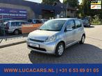Daihatsu Sirion 2 1.0-12V Premium NIEUWE APK!, Voorwielaandrijving, Gebruikt, 750 kg, Bedrijf
