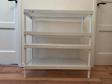 Schoenenrek Ikea Mackapar beschikbaar voor biedingen