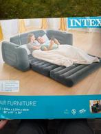 Intex opblaasbare slaap en zitbank 2 persoons, Caravans en Kamperen, Luchtbedden, Ophalen of Verzenden, Zo goed als nieuw