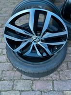 Volkswagen Golf 7 Madrid 17 inch 2x, Auto-onderdelen, Banden en Velgen, Banden en Velgen, 17 inch, Ophalen of Verzenden, Zomerbanden