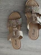 Natuform  slippers maat 38, Kleding | Dames, Slippers, Beige, Ophalen of Verzenden, Zo goed als nieuw