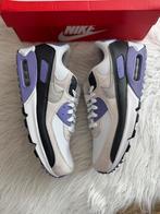 Nike Air Max 90 paars zwart wit EU 45.5 Nieuw in Doos, Overige kleuren, Nike, Nieuw, Ophalen of Verzenden