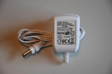Intertek universele adapter (6,0v - 200ma)(sw-060020eu) beschikbaar voor biedingen