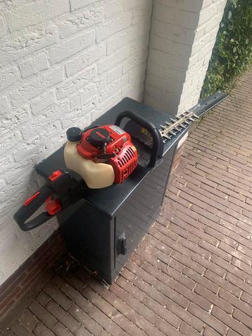 Ikra IBSH2562 motor heggeschaar 62cm beschikbaar voor biedingen