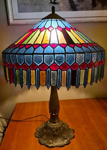 Tiffany Stijl Glas in Lood Lamp (nummer 2) beschikbaar voor biedingen