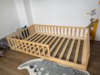 Vloerbed Peuterbed Kinderbed 120x200, Ophalen, Zo goed als nieuw, 100 cm of meer