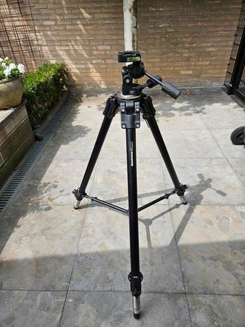 Zeer goed Manfrotto statief 528XB incl kop #229 beschikbaar voor biedingen