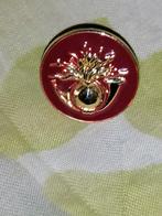 Garde grenadiers en Jagers pin/speldje KL, Ophalen of Verzenden, Landmacht, Nederland, Embleem of Badge