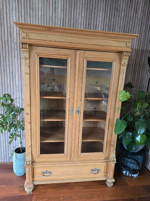 Servieskast / garderobe kast ANTIEK, Huis en Inrichting, Kasten | Vitrinekasten, Gebruikt, 150 tot 200 cm, 100 tot 150 cm, 50 tot 75 cm