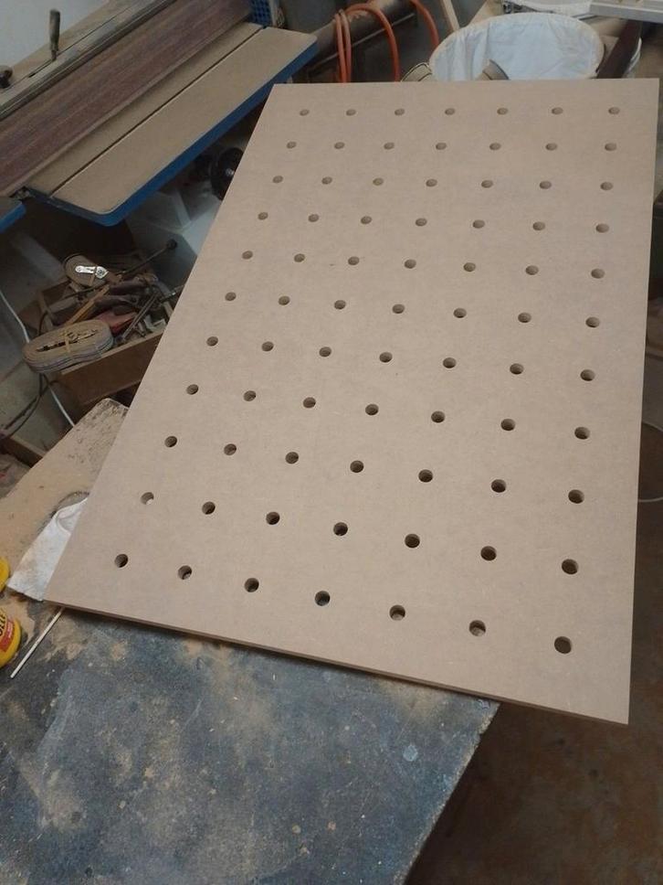 MDF Vervangingsplaat MFT Systeem - 18mm, 20mm gaten, Doe-het-zelf en Verbouw, Werkbanken, Nieuw, Ophalen of Verzenden