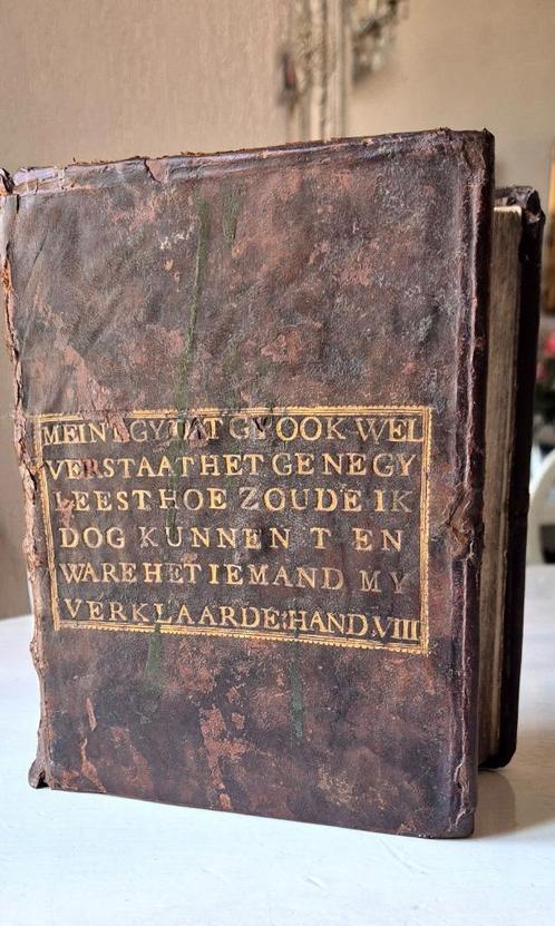 Biblia Sacra 1653 in unieke band met vergulde spreuk, Antiek en Kunst, Antiek | Boeken en Bijbels, Ophalen