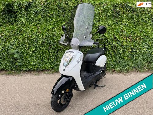 SYM Mio 50i Windscherm SMOKE DRAGER BETAAL met in3, Fietsen en Brommers, Scooters | Overige merken, Gebruikt, Benzine
