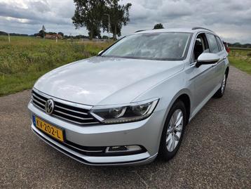 Volkswagen Passat 1.6 TDI 88KW BMT Variant 2017 Grijs beschikbaar voor biedingen