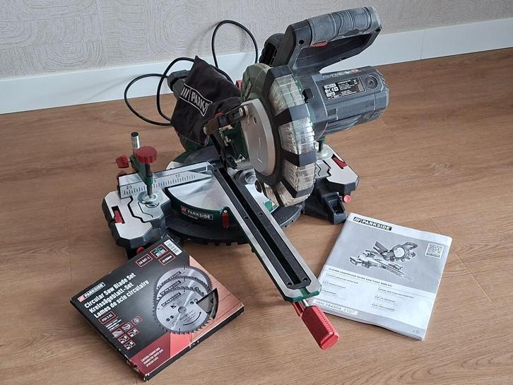 Parkside afkortzaag met verstekfunctie, als nieuw, Doe-het-zelf en Verbouw, Gereedschap | Zaagmachines, Zo goed als nieuw, Afkortzaag