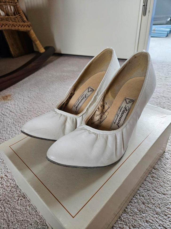 Vintage Diamant Ballroom Dansschoenen - Verzamelaarsobject, Kleding | Dames, Schoenen, Gedragen, Dansschoenen, Wit, Ophalen of Verzenden