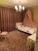 Wit bed frame  (+ klamboe roze), Kinderen en Baby's, Kinderkamer | Bedden, Lattenbodem, Ophalen of Verzenden, Zo goed als nieuw
