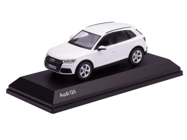 Audi Q5 2.0 TFSI Gletsjer Wit 2017 Spark 5011605631, Hobby en Vrije tijd, Modelauto's | 1:43, Nieuw, Auto, Overige merken, Verzenden