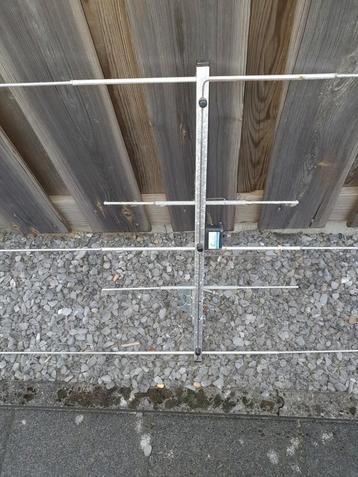 Hb9cv van eps antenna beschikbaar voor biedingen