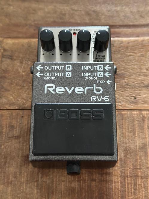 Boss RV-6 Reverb, Muziek en Instrumenten, Effecten, Zo goed als nieuw, Reverb, Ophalen of Verzenden