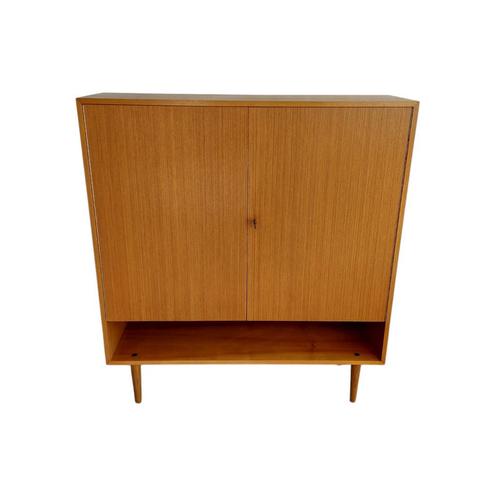 Vintage sideboard, hoge kast, Huis en Inrichting, Kasten | Boekenkasten, Gebruikt, 100 tot 150 cm, 100 tot 150 cm, 25 tot 50 cm