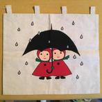 Vintage wandkleed "onder moeders paraplu" vilten kleed, Ophalen of Verzenden, Zo goed als nieuw, Wanddecoratie