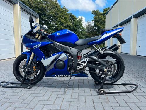 yamaha R6 2005 met upside down voorvork, Motoren, Motoren | Yamaha, Particulier, Super Sport, meer dan 35 kW, 4 cilinders, Ophalen