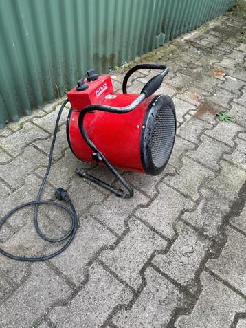 Te koop bouw kachel 3000 W beschikbaar voor biedingen