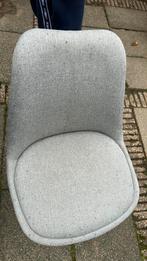 Stoel, Huis en Inrichting, Stoelen, Grijs met hout, Ophalen of Verzenden, Zo goed als nieuw, Eén
