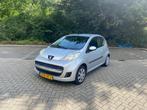 Peugeot 107-Toerenteller-Elektrische ramen-Airco, Voorwielaandrijving, USB, 4 stoelen, 68 pk