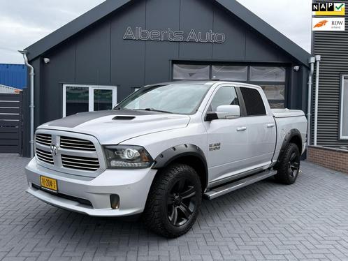 Dodge Ram 1500 5.7 V8 Quad Cab 6'4 | XENON | CAMERA | ZEER M, Auto's, Dodge, Bedrijf, Te koop, RAM 1500, 4x4, ABS, Achteruitrijcamera