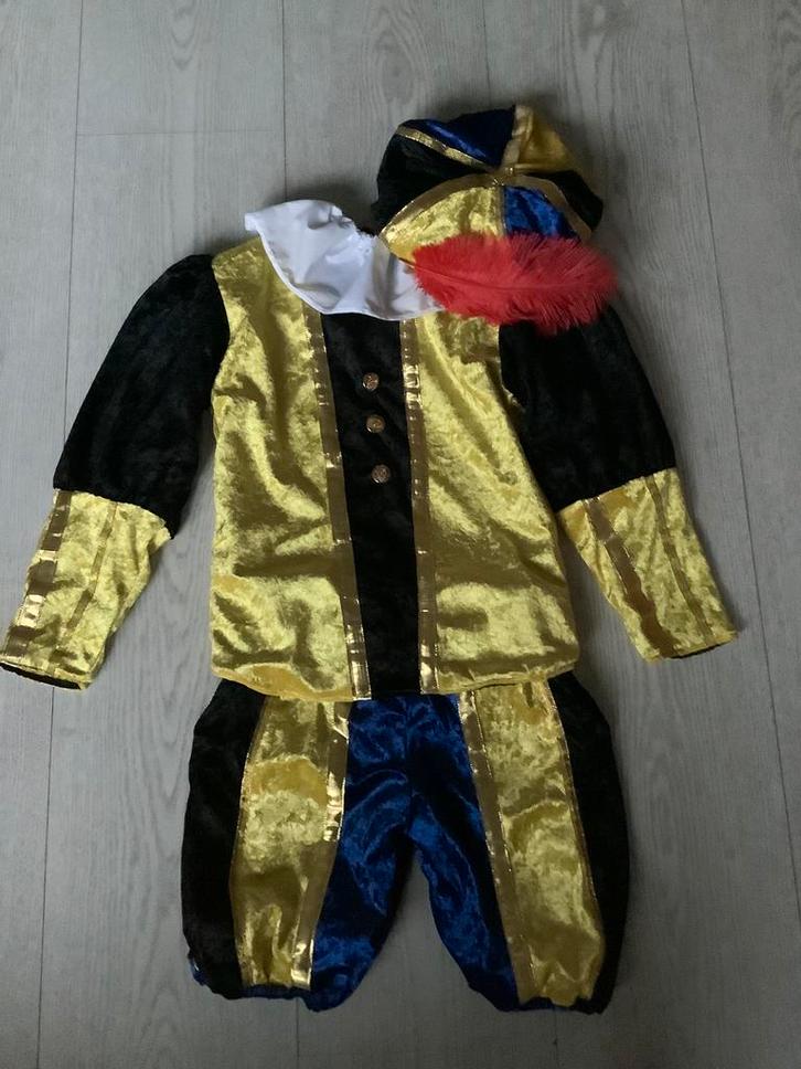 Pietenpak kind maat 134, Diversen, Sinterklaas, Zo goed als nieuw, Ophalen of Verzenden