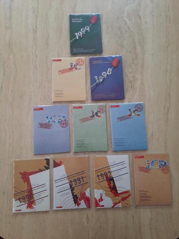 Tien jaarcollecties Nederlandse postzegels 1990 - 1999 beschikbaar voor biedingen