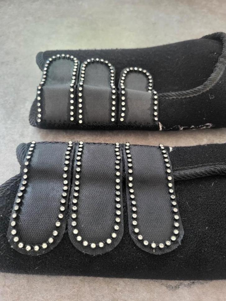 Chique peesbeschermers, veel glitters, mt Cob, zwart, zgan, Dieren en Toebehoren, Paarden en Pony's | Beschermers, Zo goed als nieuw