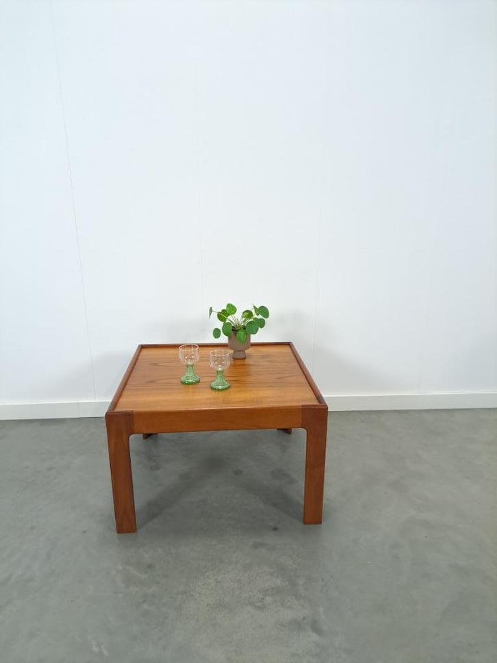 Deens teak design salontafel N. Eilersen, vintage tafel, Huis en Inrichting, Tafels | Salontafels, Gebruikt, Minder dan 50 cm