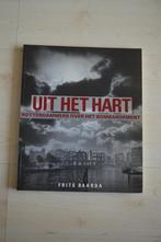 Uit het hart (Rotterdammers over het Bombardement). gesig., Ophalen of Verzenden, Zo goed als nieuw, Frits Baarda