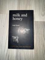 Milk and Honey - Rupi Kaur, Ophalen of Verzenden, Zo goed als nieuw, Eén auteur