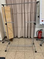 Kledingrek, Ophalen, Zo goed als nieuw