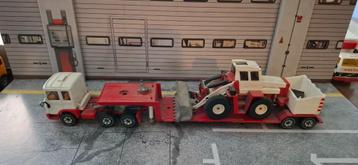 1.50 man met bulldozer beschikbaar voor biedingen