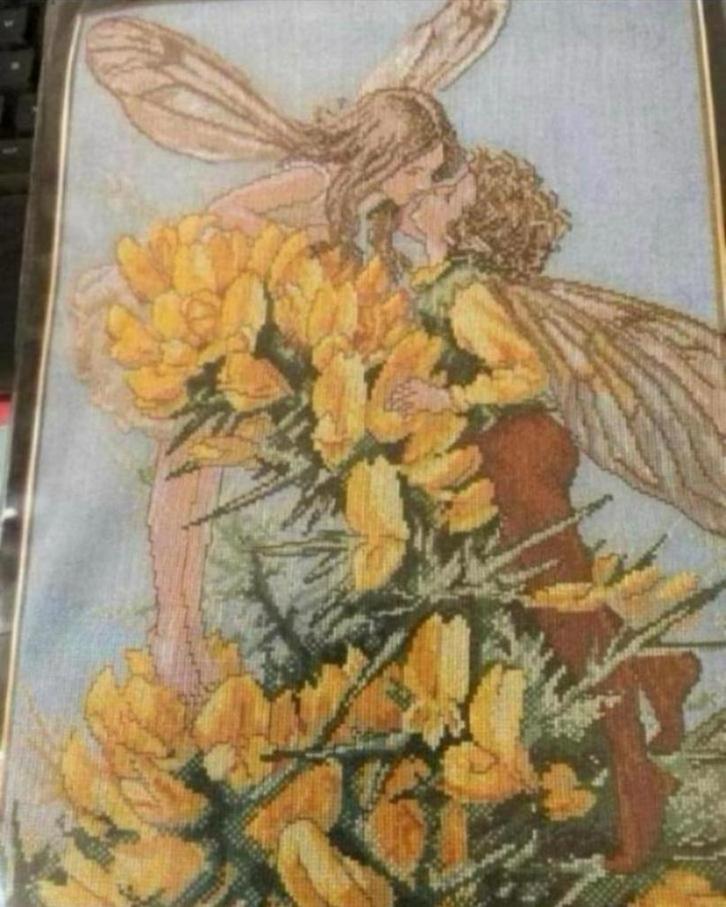 BORDUURPAKKET ZELDZAME LANARTE BLOEMENKINDEREN, Hobby en Vrije tijd, Borduren en Borduurmachines, Nieuw, Borduurpakket, Handborduren