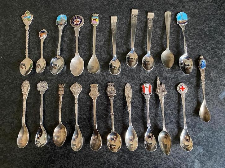 21 thee-/koffielepeltjes met opdruk, Verzamelen, Overige Verzamelen, Ophalen of Verzenden