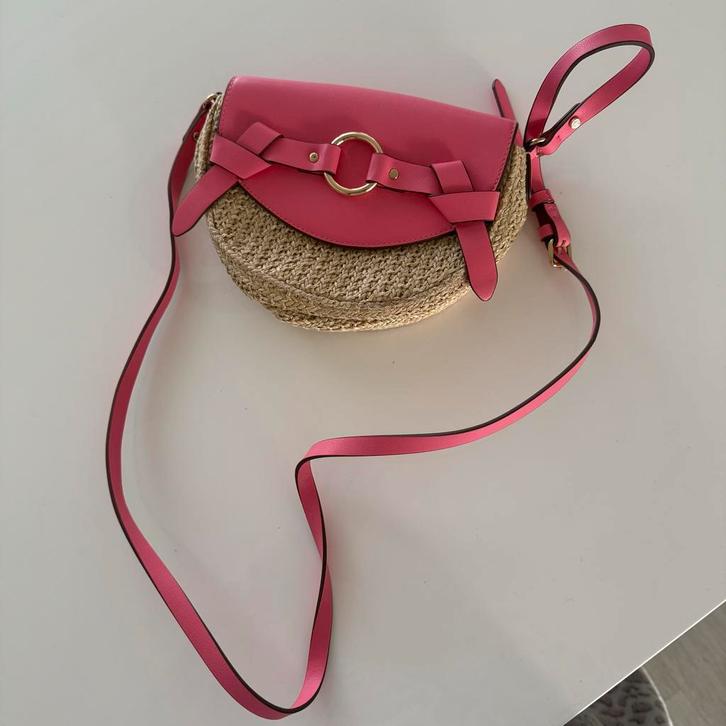 Roze Schoudertasje H&M, Sieraden, Tassen en Uiterlijk, Tassen | Damestassen, Nieuw, Schoudertasje, Roze, Ophalen of Verzenden